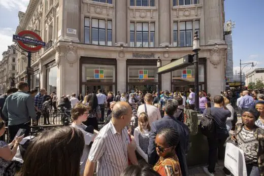 Flagship Microsoft Store in London Oxford Circus