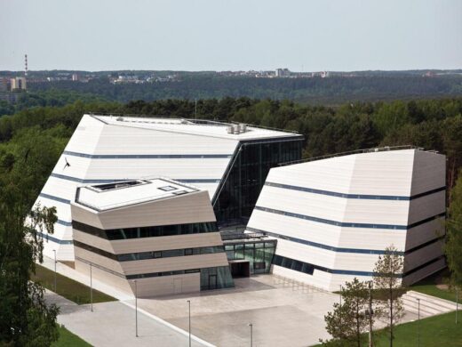 Lithuanian Architecture Tours - Vilnius University Library Building