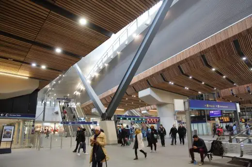 London Bridge Station interior concourse vierendeel truss