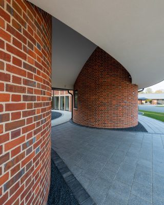 Ten Oaks Zero-Carbon house in the Chilterns