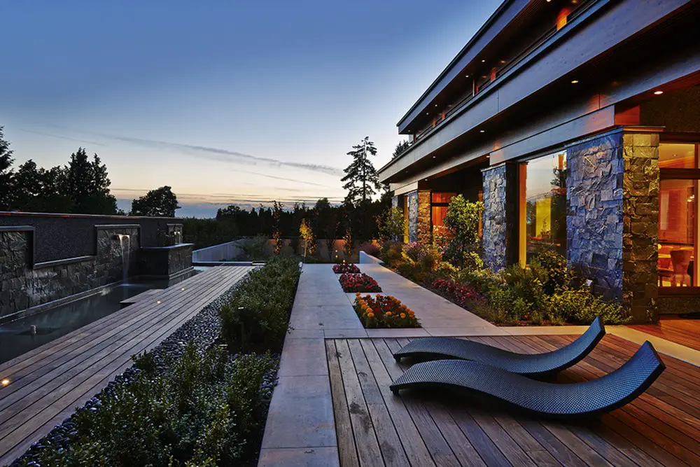 Balsam Modern House West Vancouver