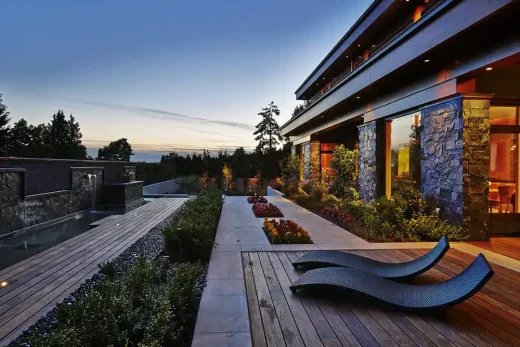 Balsam Modern House West Vancouver, BC