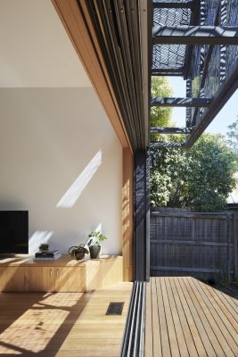 House in Ivanhoe Melbourne by Julie Firkin Architects