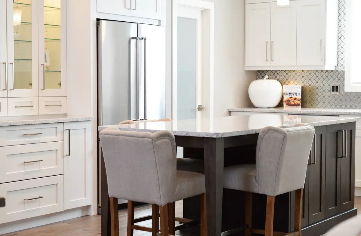 Ideas to start a home décor company