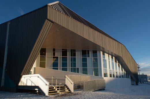 Nunavut Arctic College, Québec Building Canada