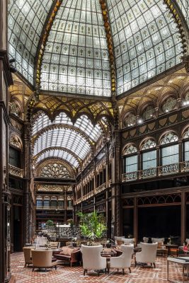 Paris Court Budapest building interior