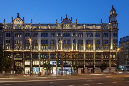 Paris Court Budapest building