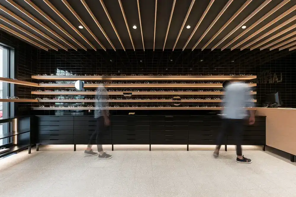 Óptics Lafuente Pontevedra store, Spain optical shop