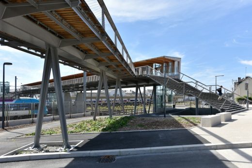 Train Station Footbridge in Laval, Mayenne by Dietmar Feichtinger Architectes