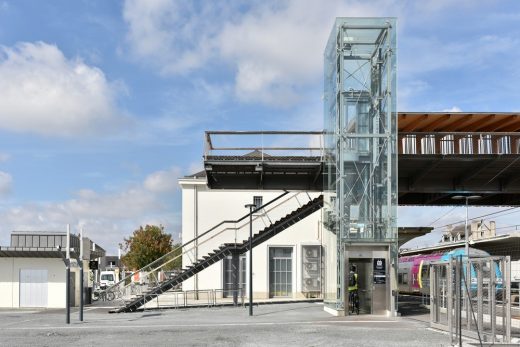 Train Station Footbridge in Laval, Mayenne by Dietmar Feichtinger Architectes