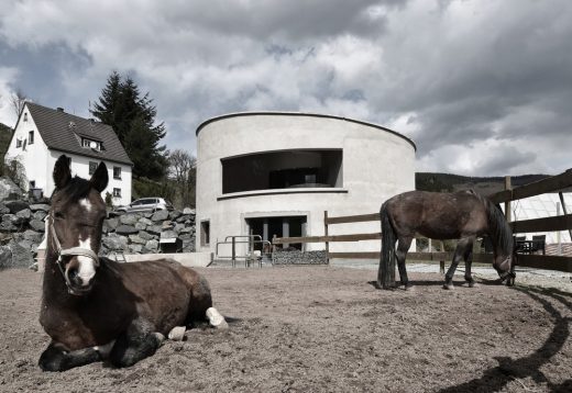 Villa F in Titmaringhausen Christoph Hesse Architects