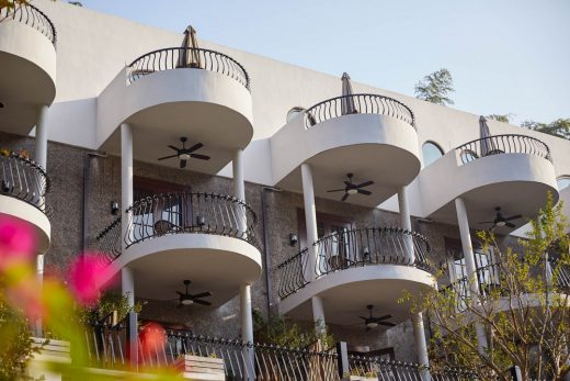 Cloud Hotel Mogan Mountain China balconies