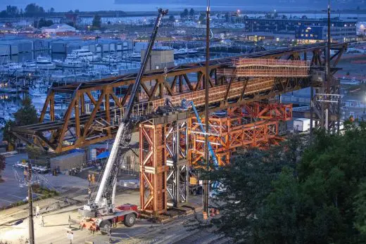 Everett Grand Avenue Pedestrian Bridge