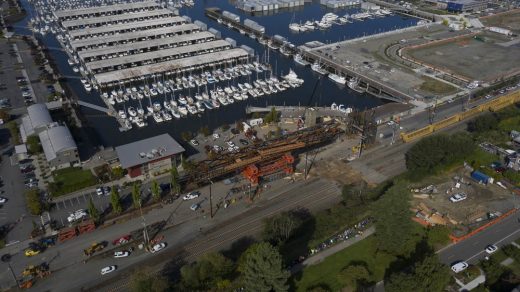 Everett Grand Avenue Pedestrian Bridge