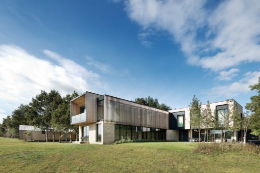 Feldon Valley Oxfordshire by Design Engine Architects