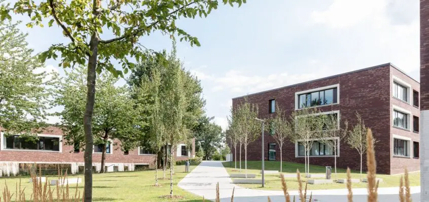 Hanhoopsfeld School Campus Hamburg Facility