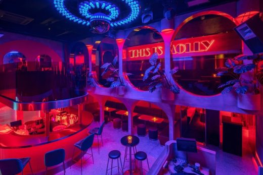 Molly Club Wuhan