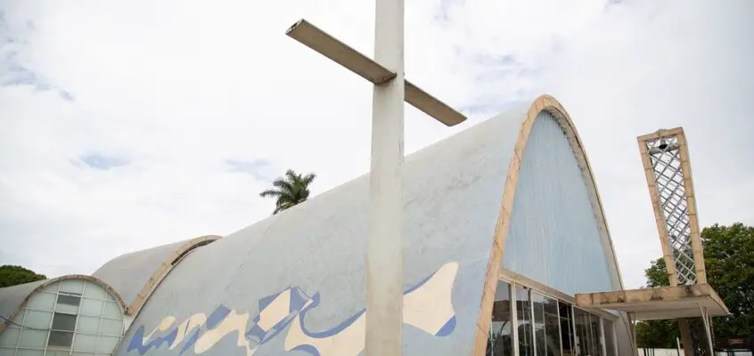 Oscar Niemeyer Architect, Brazil Architecture