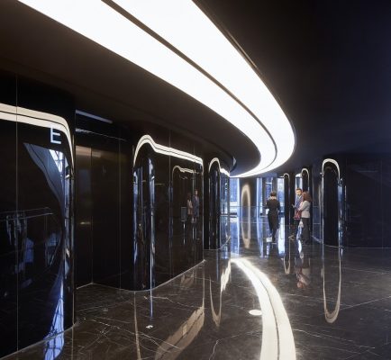 Leeza SOHO tower building atrium