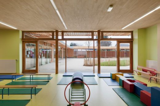 French School Complex by r2k architectes