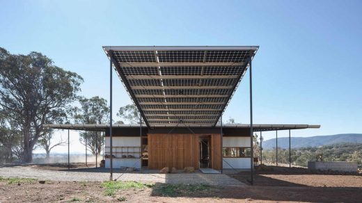 Upside Down Akubra House Nundle