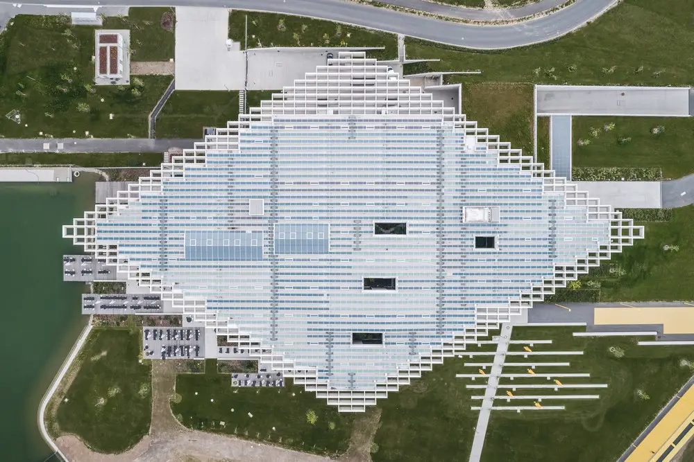 Para construir motor Que agradable Adidas Headquarters in Herzogenaurach: Cobe - e-architect