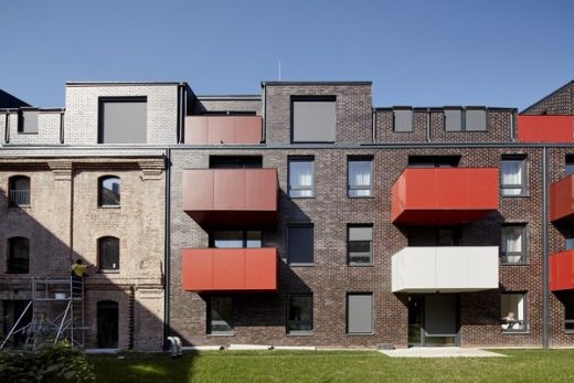 Jazz Loft Apartment Building by T2a Architects in Budapest