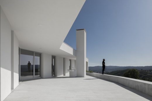 Lamego House Douro by António Ildefonso Architect