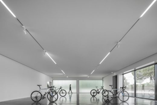 Contemporary Aveiro District Warehouse Project in Portugal design by atelier Nu.ma