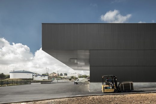 Contemporary Aveiro Warehouse Project in Portugal design by atelier Nu.ma