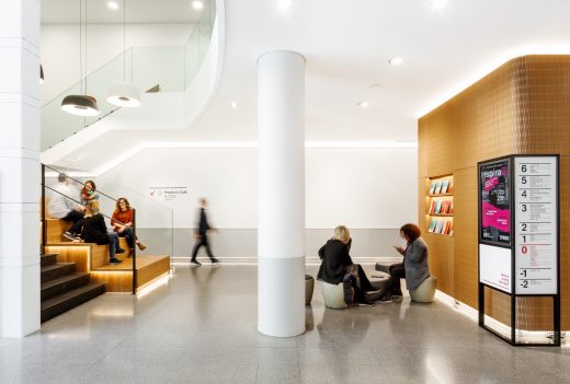 Hall BSM-Universitat Pompeu Fabra Barcelona