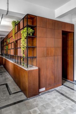Retrofitting Art Deco Apartment Mumbai India