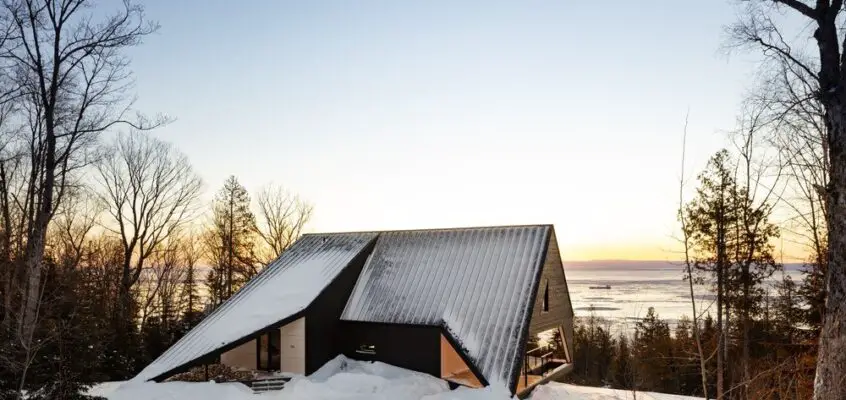 Cabin A in Petite-Rivière-Saint-François, Québec