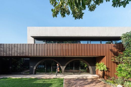 Hogsons Smoke House Merida building design by R79 taller de arquitectura