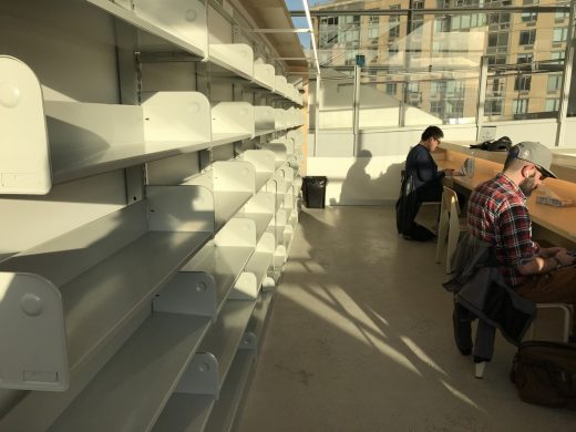 Hunters Point Public Library, Queens, New York users shelves - Shameful architecture scandal