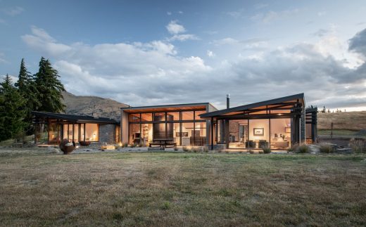 Lake Hawea House Wanaka South Island 