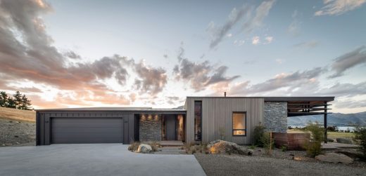 Lake Hawea House Wanaka South Island