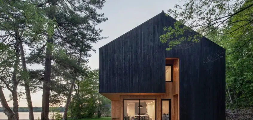 Lakeside Cabin in Lac-Brome, Quebec