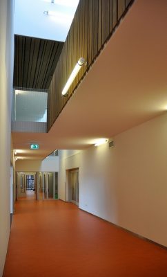 School tHofke Building Eindhoven Holland