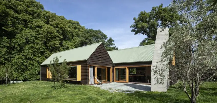 Wanaka Crib in the Otago Region, South Island