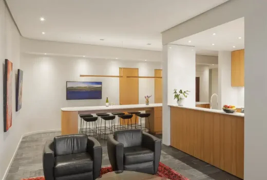 Family pied-à-terre in Toronto, Ontario home