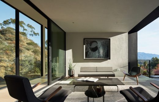 LR2 Residence Pasadena California