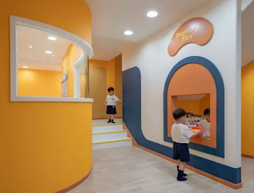 Pony Running Daycare Showroom Shenzhen China