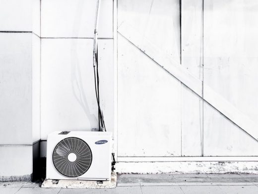 Top Considerations When Hiring AC Repair Service