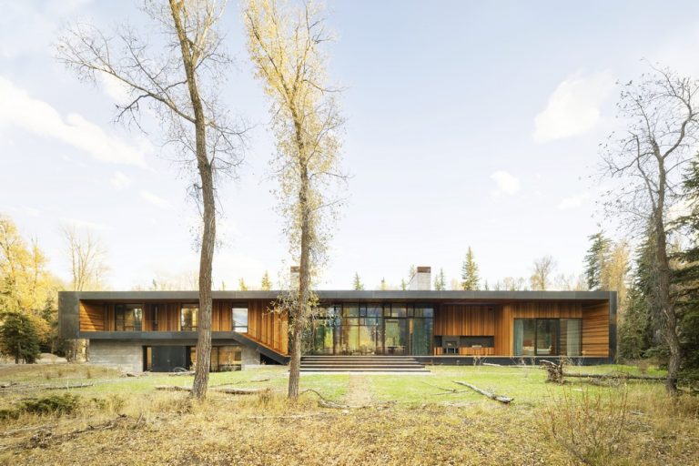Riverbend Residence in Jackson, Wyoming earchitect