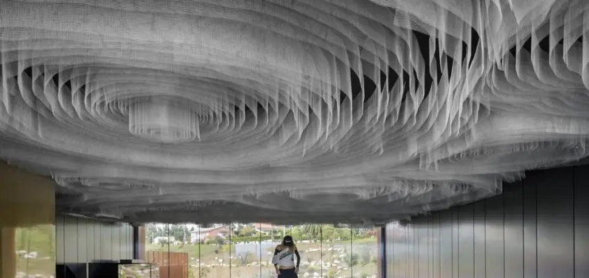Suspended Matter Box, Felgueiras, Oporto