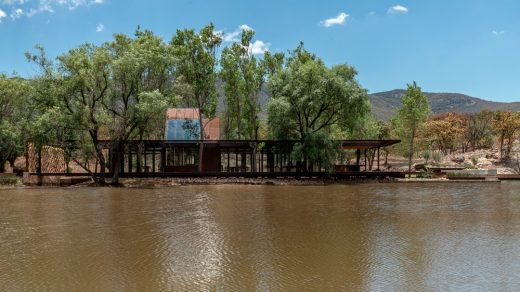 Terraza / Rancho Sierra Allende, Guanajuato, México bu fabián m escalante h | arquitectos