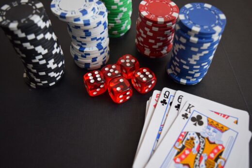 Benefits of engaging in online casino