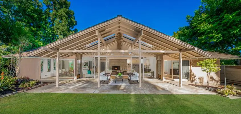 245 N Saltair Avenue, Brentwood Home