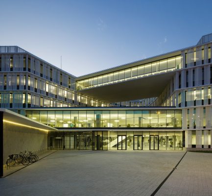 Vitoria-Gasteiz City Council Offices building